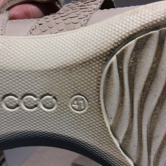Ecco gladiator sandals. - Picture 10 of 13
